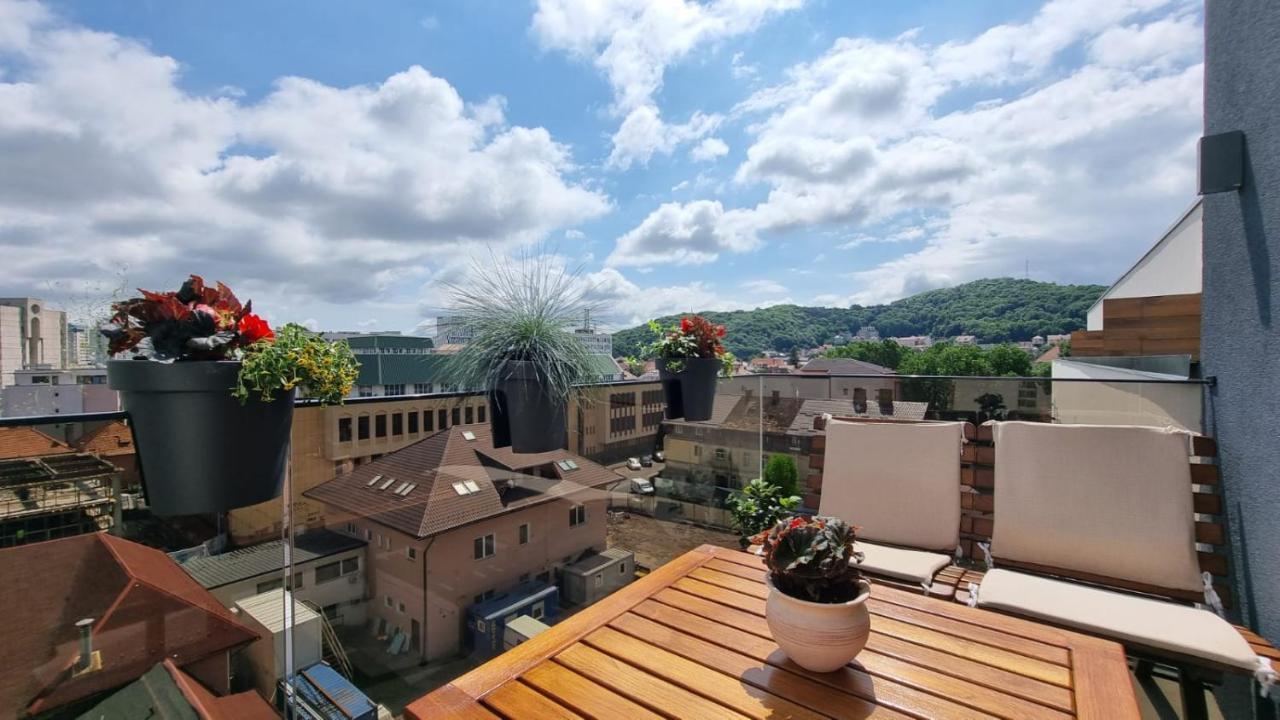 Penthouse Cosmopolit Apartamento Braşov Exterior foto